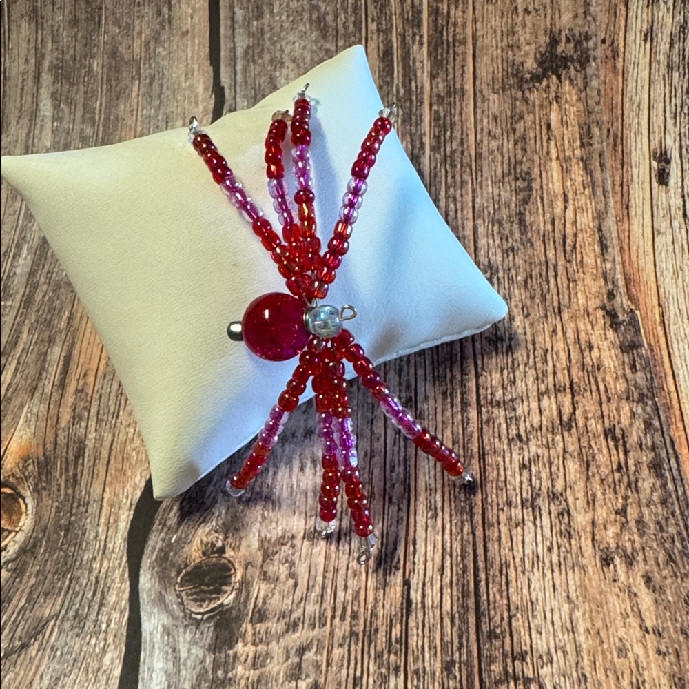 NEW Handmade Red and Pink 4”x3” Beaded Spider Item #PHK1068